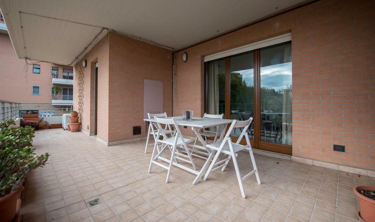 B&B Pierpy Appartamento Pescara Mare Екстер'єр фото